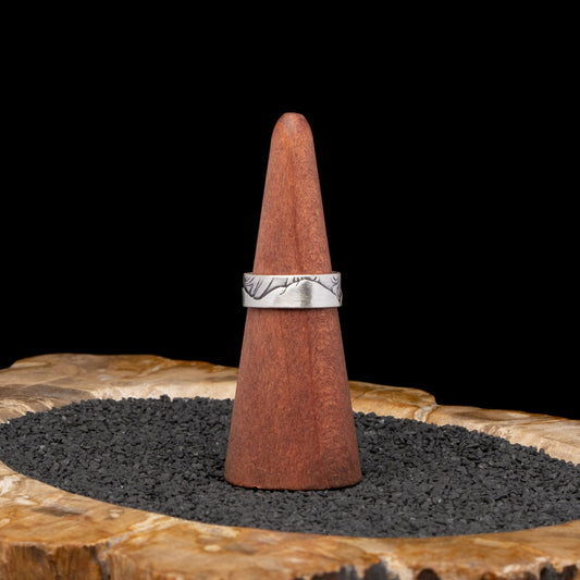 Silver Mountain Ring sz 9