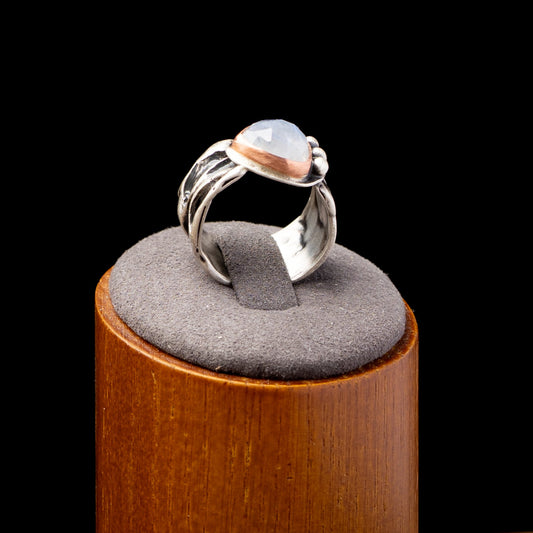 Moonstone Silver Ring sz 7