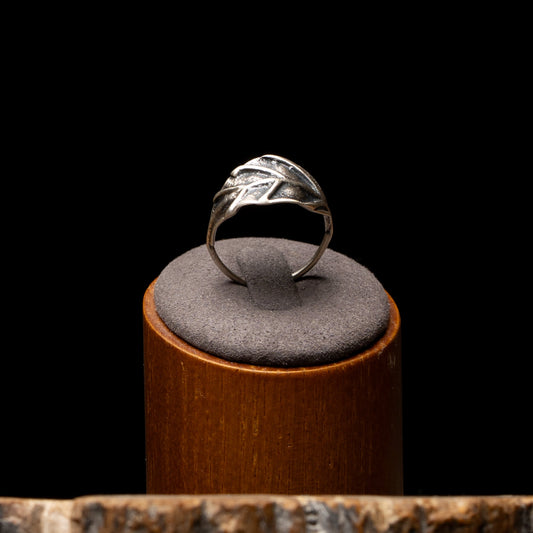 Silver Leaf Ring Size 9