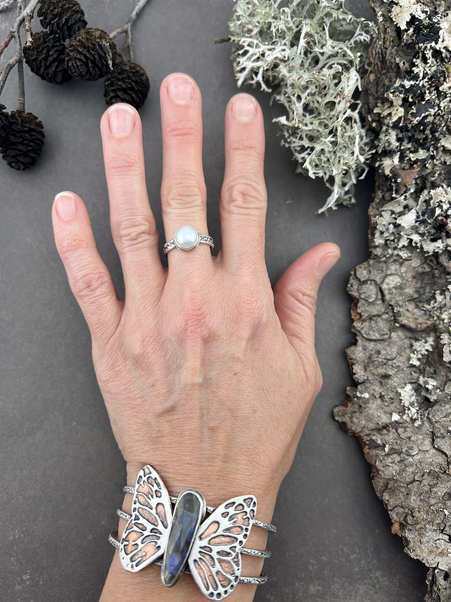 Pearl Silver Ring sz 7