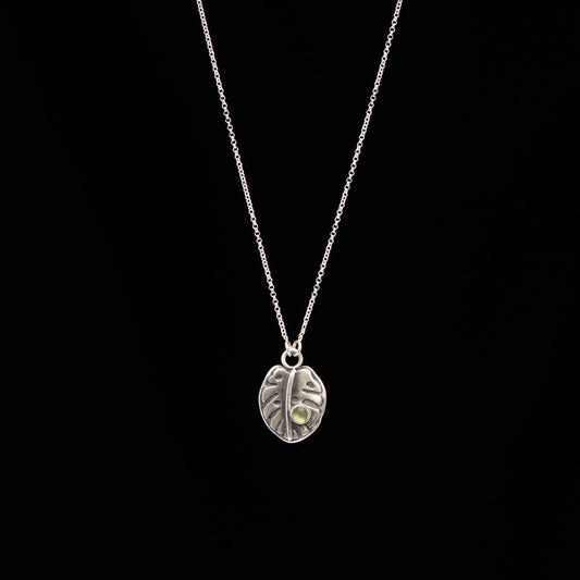 Peridot Monstera Silver Necklace