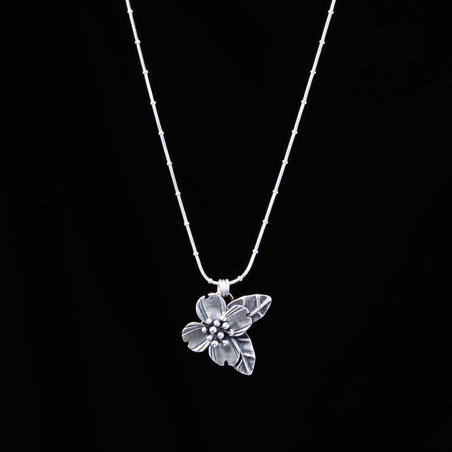 Flower Dogwood Necklace