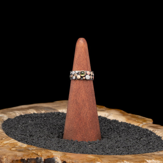Peridot River Rock Ring sz 6