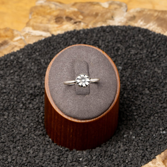 Silver Flower Ring Size 10