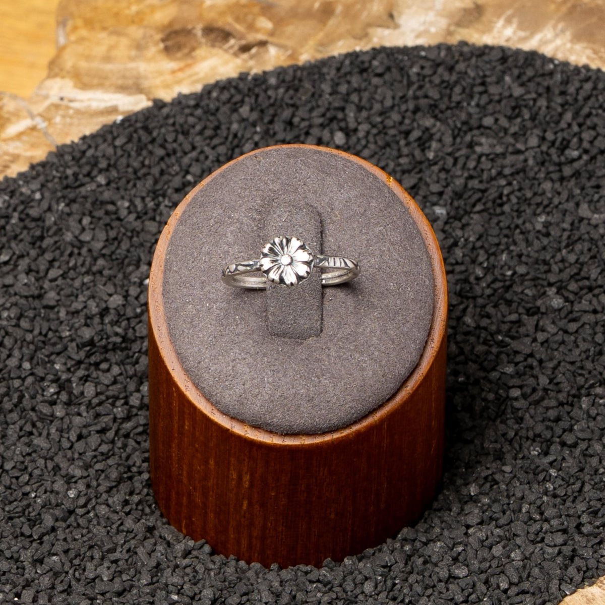 Silver Flower Ring Size 8
