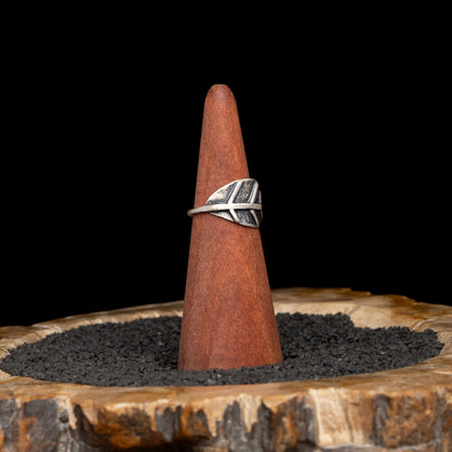 Silver Leaf Ring Size 7.25