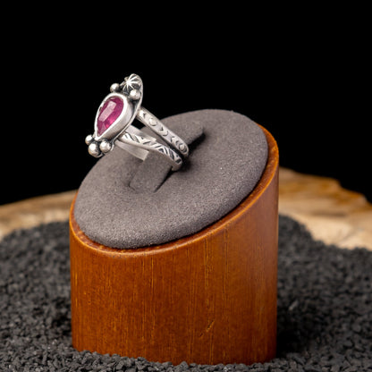 Pink Sapphire Silver Ring sz 7