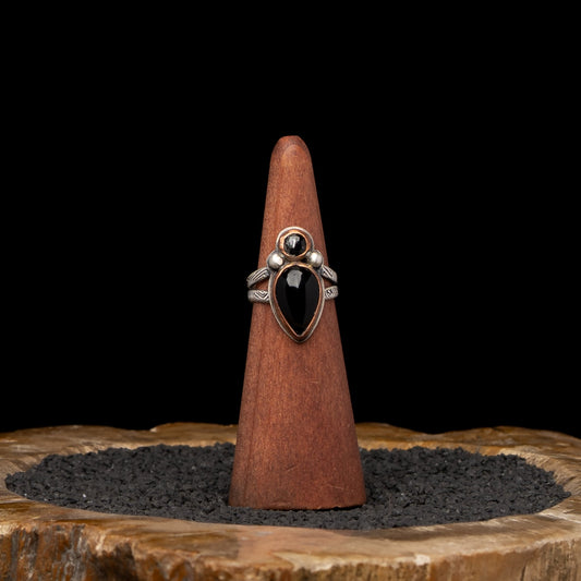 Black Onyx Silver Ring sz 7