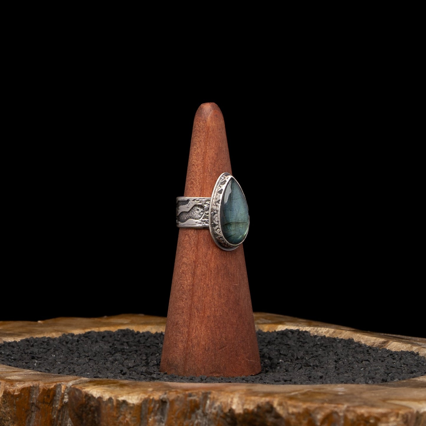 Labradorite Birch Bark Silver Ring sz 7 & 1/4